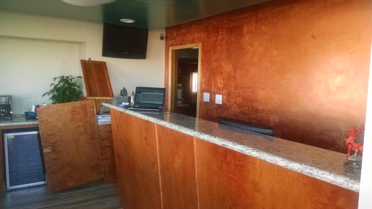 La Hacienda Inn Artesia Luaran gambar