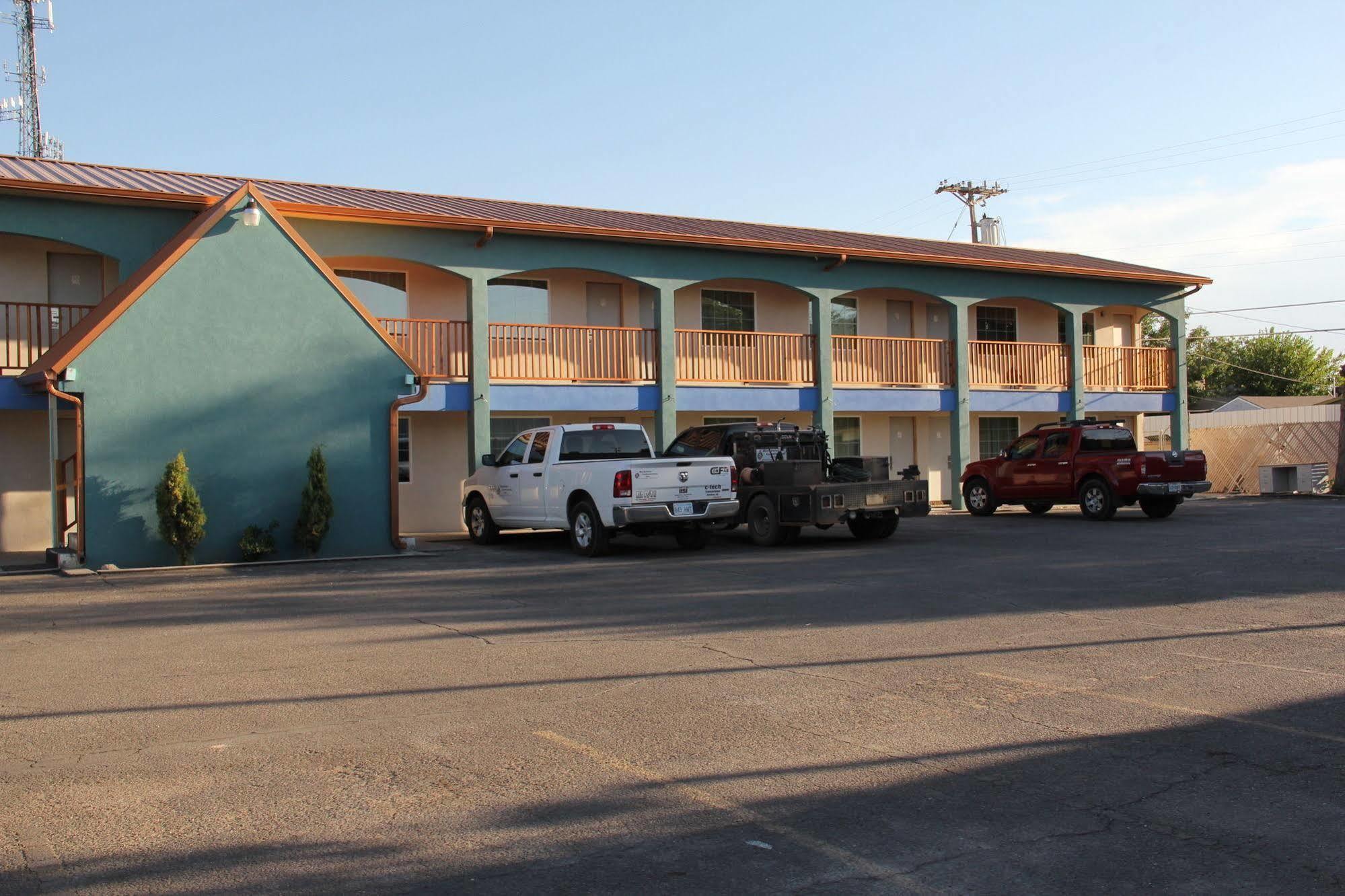 La Hacienda Inn Artesia Luaran gambar
