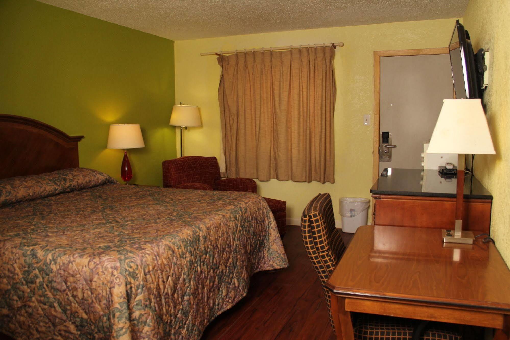 La Hacienda Inn Artesia Luaran gambar