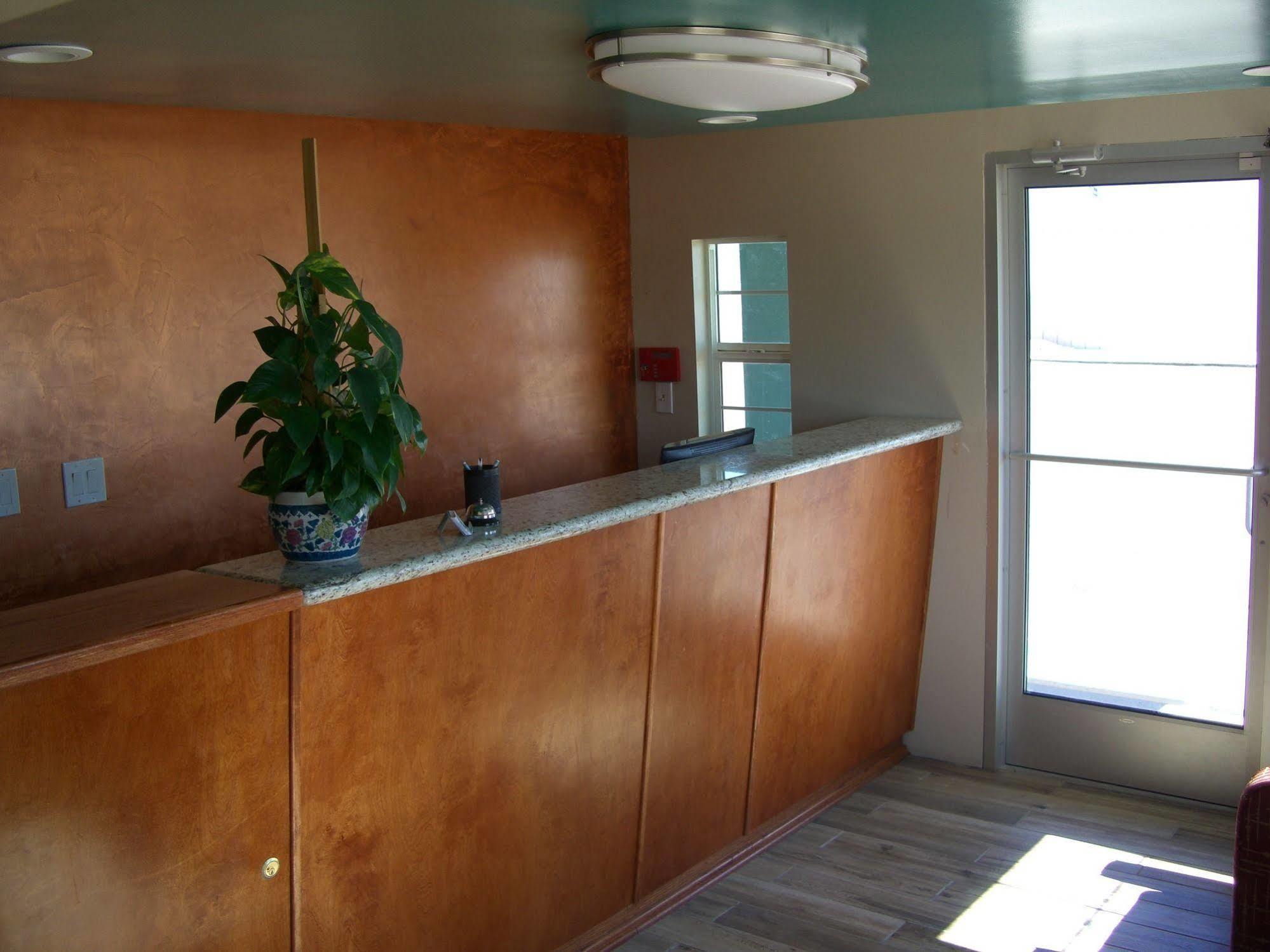 La Hacienda Inn Artesia Luaran gambar