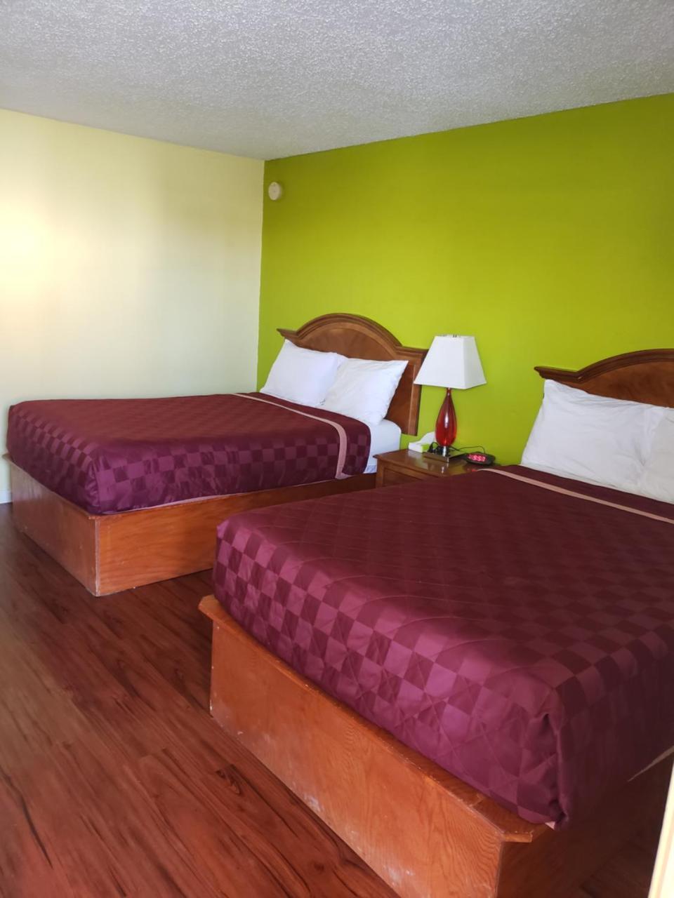 La Hacienda Inn Artesia Luaran gambar